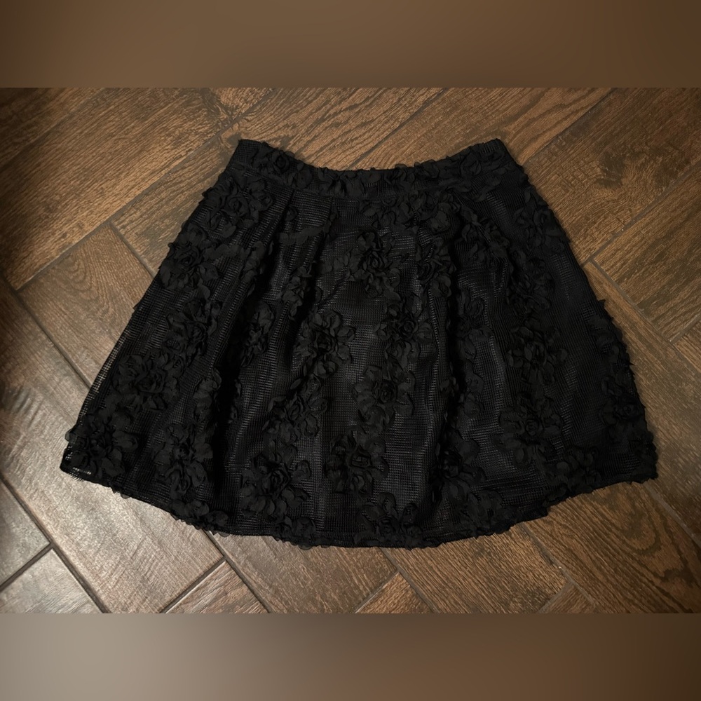 Worthington Black Floral Appliqué Skater Skirt